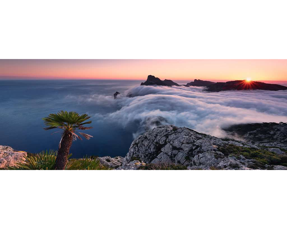 UN MAR DE NUBES